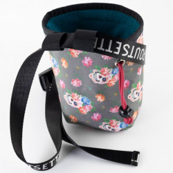 Magnesera Calaveras gris de RoutSetter